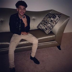 Meet your Posher, Gian